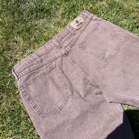 brown jorts 🤎 - Picture 2 of 4